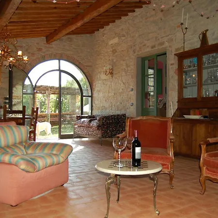 Podere Il Colto Bed & Breakfast *